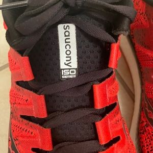 Men’s Saucony ISO 2 Series Everun